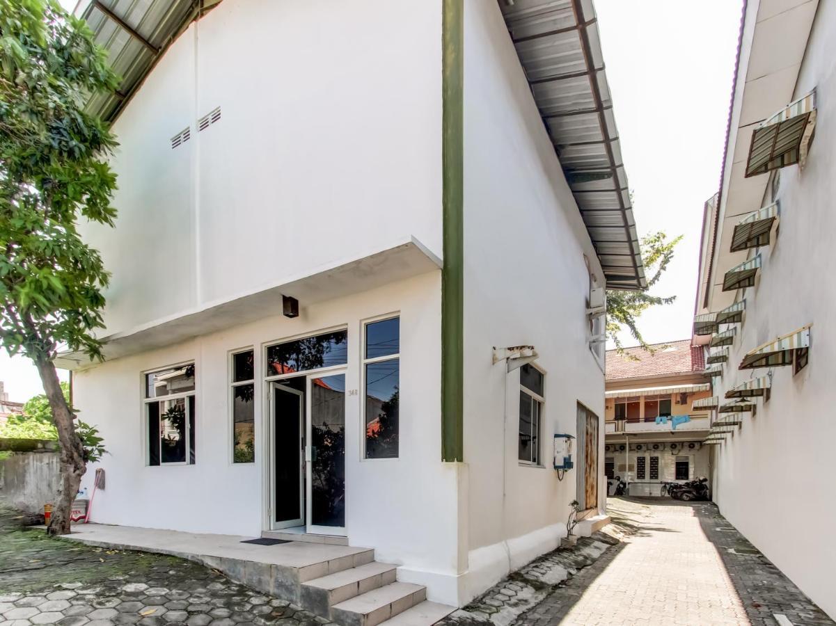 Oyo Life 91374 Asia Stay Semarang Syariah Εξωτερικό φωτογραφία